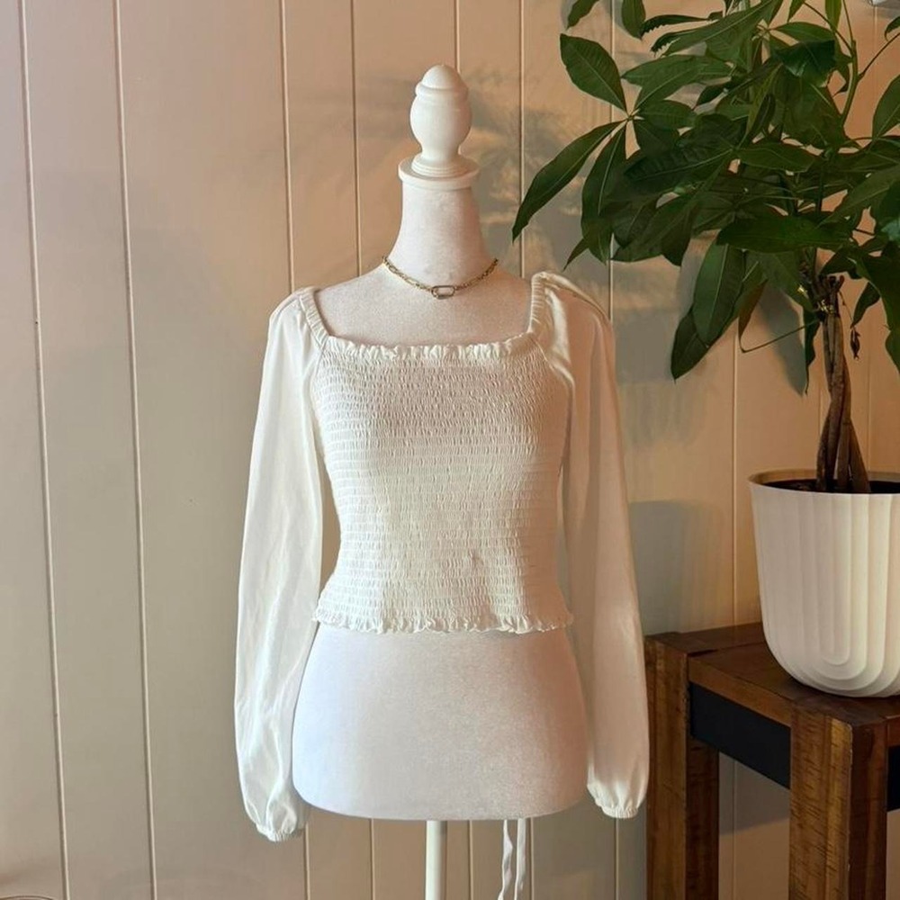 GAP White Ruffle Hem Long Sleeve Top Size Small Petite